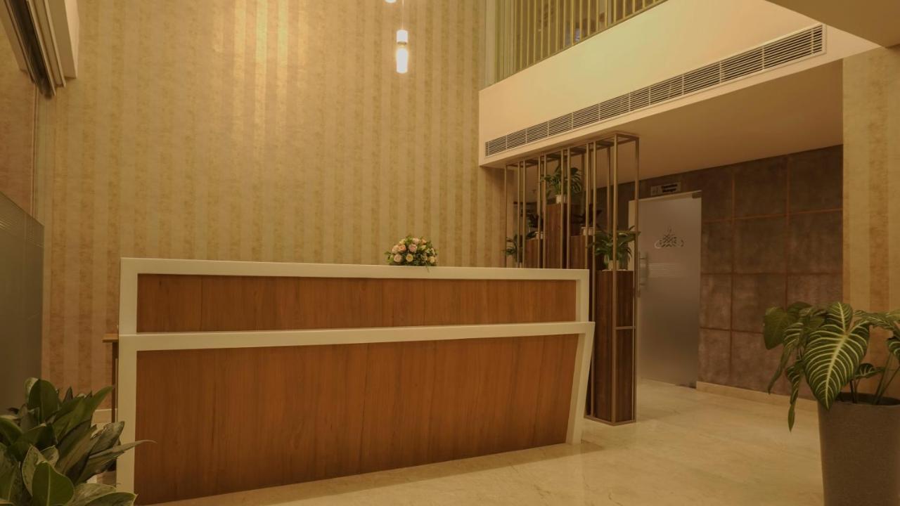 Florida Airport Hotel Kochi Недумбасери Екстериор снимка