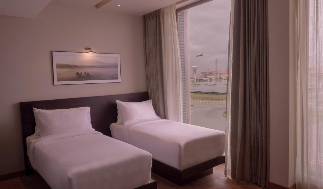 Florida Airport Hotel Kochi Недумбасери Екстериор снимка