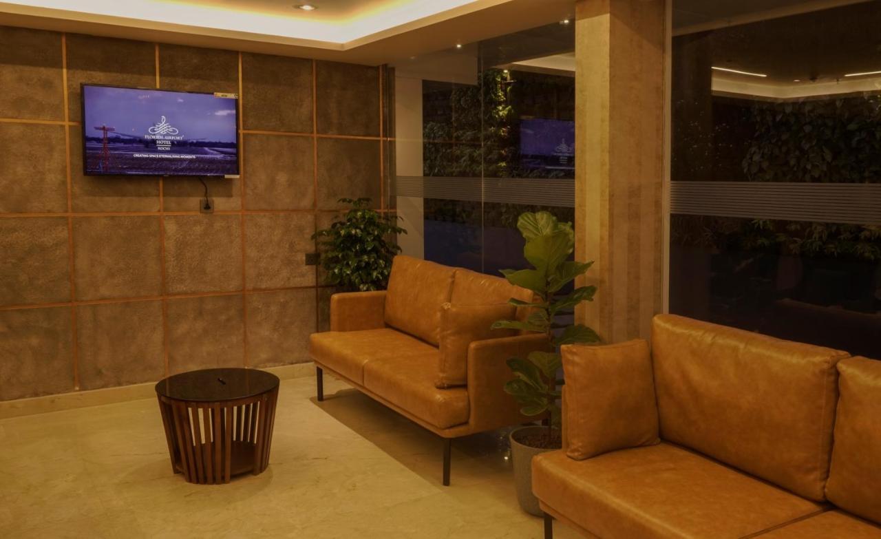 Florida Airport Hotel Kochi Недумбасери Екстериор снимка